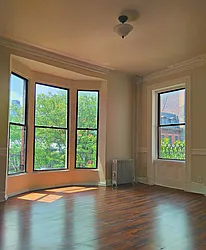 Rented by Nest Seekers International