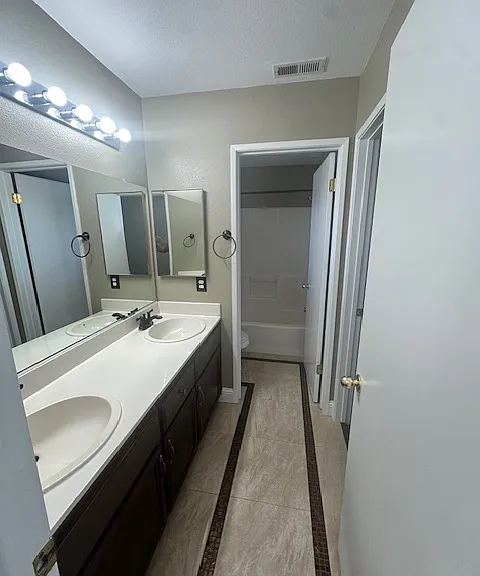 4712 Brookside Cir — Photo 4