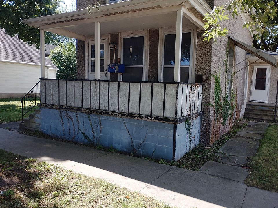 1st image of 1008 Main St
