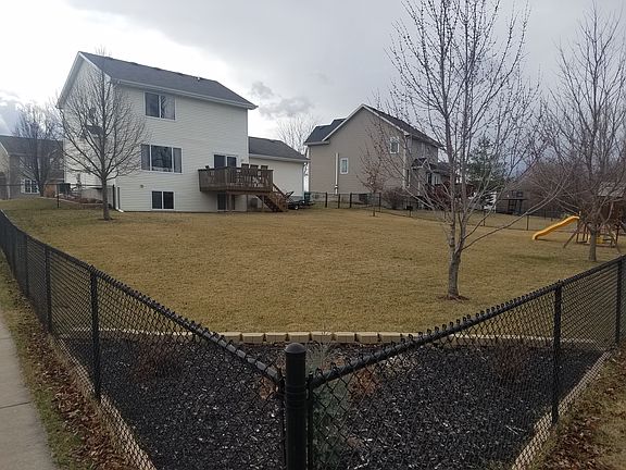 3rd image of 3019 SW Applewood St