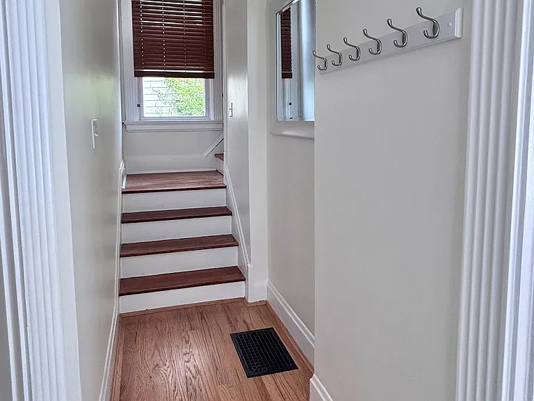 422 Altamont Rd — Photo 13