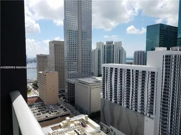 151 SE 1st St, Miami, FL