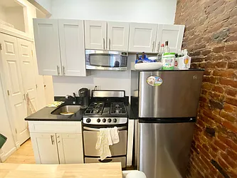 Rented by J PRESTON AND ASSOCIATES INC