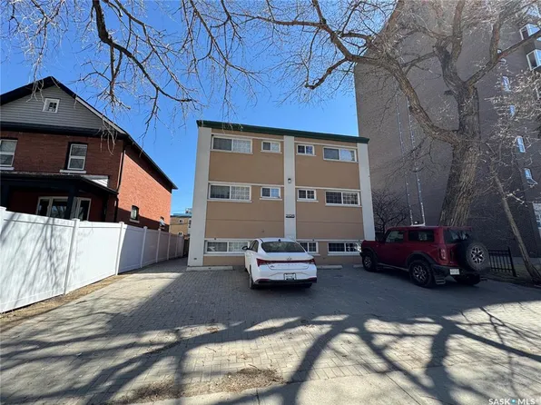 UNIT 2A-2125 LORNE STREET, Regina, SK S4P 2M6