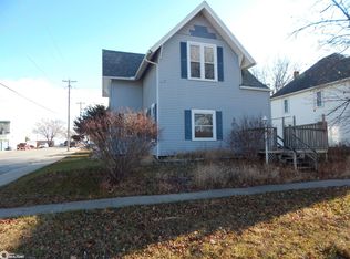 1201 14th St, Eldora, IA 50627