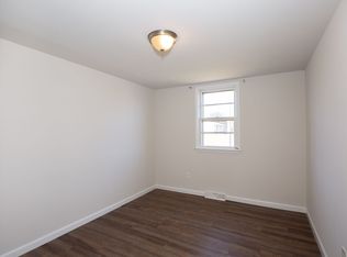 201 Cranes Ln, Ranson, WV 25438