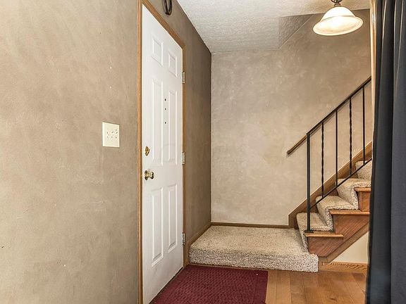 4th image of 2442 Charles Mill Dr