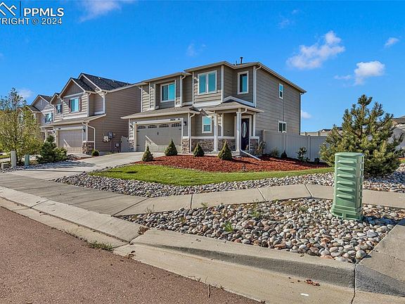 3rd image of 10604 Calista Way