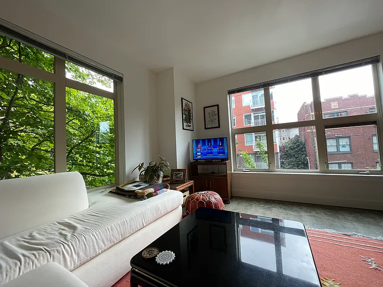 1610 Belmont Ave #210 — Photo 13