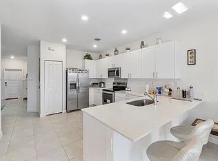 11962 SW 247th Ter, Homestead, FL 33032