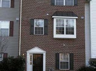 7108 Mahogany Dr #5, Landover, MD 20785
