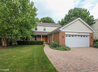 4240 N Harvard Ave, Arlington Heights, IL 60004