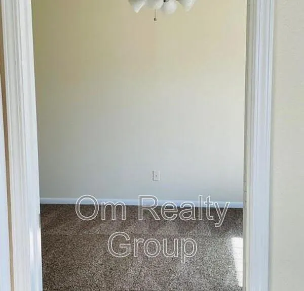 9506 Carsonmont Ln — Photo 25