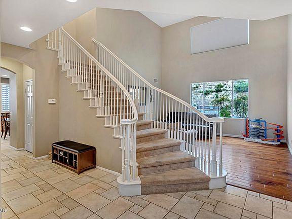 4th image of 1213 Laurel Fig Dr