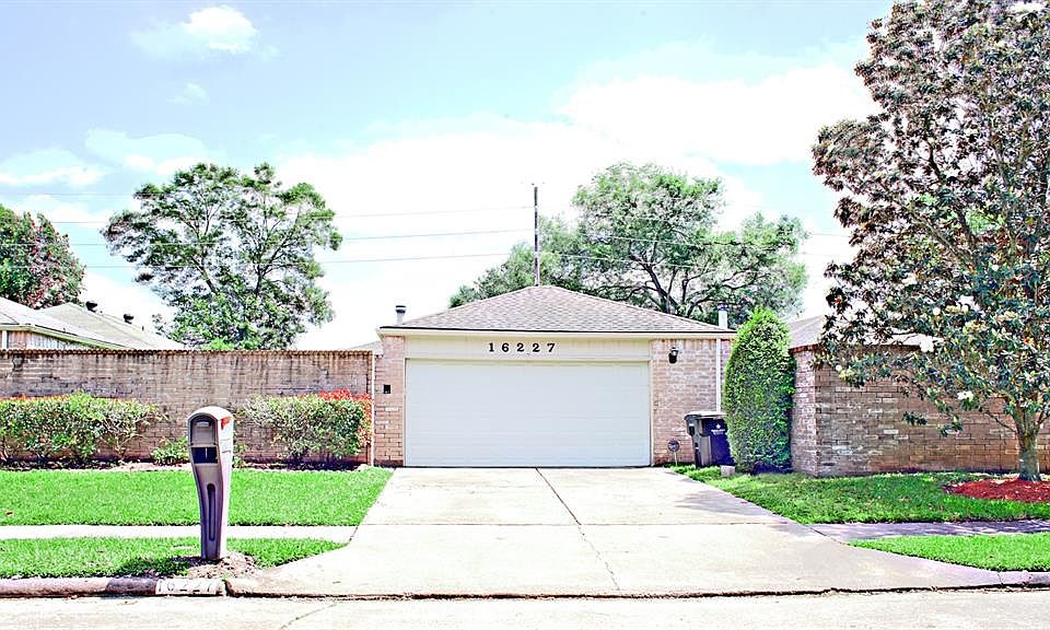 1st image of 16227 Olive Glen Dr