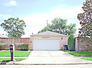16227 Olive Glen Dr, Houston, TX 77082