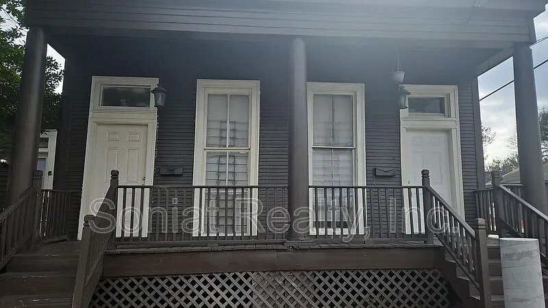 Building Photo - 1501 Clouet St
