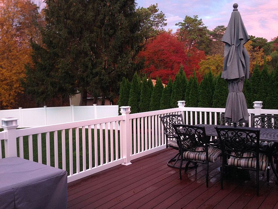 2nd image of 214 Pheasant Hollow Dr