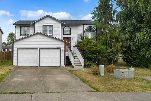 10628 57th Dr NE Photo 1 10628 57th Dr NE Photo 1