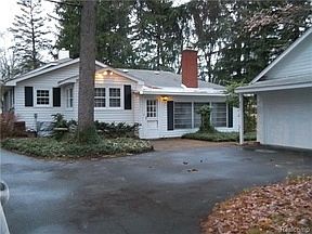 2nd image of 2800 Grandview Blvd