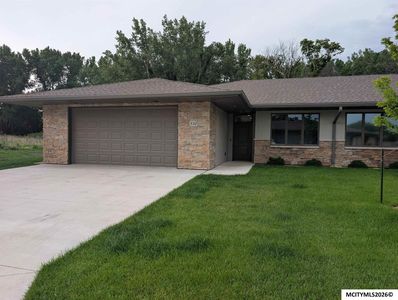 532 River Bend Ct, Mason City, IA, 50401