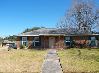 10211 Azrok Ave, Baton Rouge, LA 70809