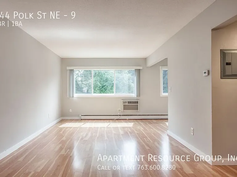 744 Polk St NE #9 — Photo 22