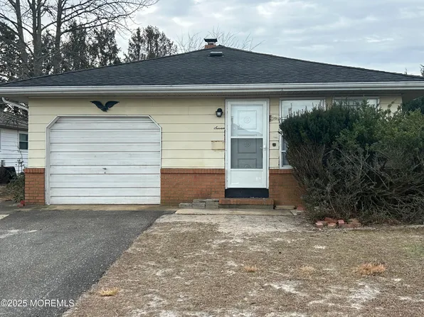 7 Frederiksted Street, Toms River, NJ 08757