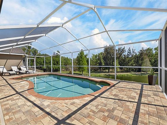 4th image of 12828 Raysbrook Dr