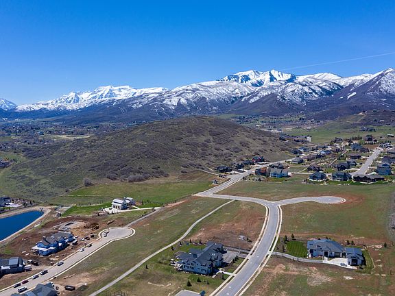 5th image of 1689 N Dutch Mountain Cir #13