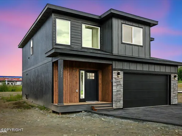 2272 S Skyward View Cir, Palmer, AK 99645