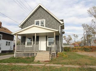 512 15th St NE, Cedar Rapids, IA 52402