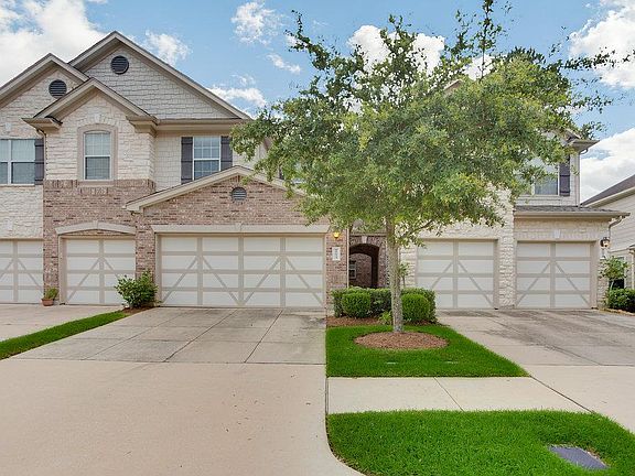 2nd image of 16022 Summerville Lake Dr