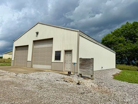 2nd image of 7212 Nashville Rd