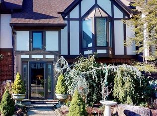 156 Shadow Ridge Dr, Pittsburgh, PA 15238