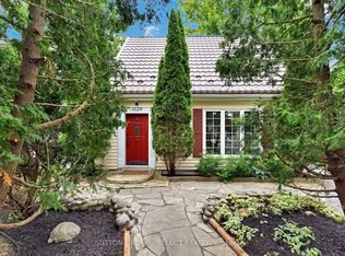1129 Sunningdale Rd E, London, ON N5X 4B1