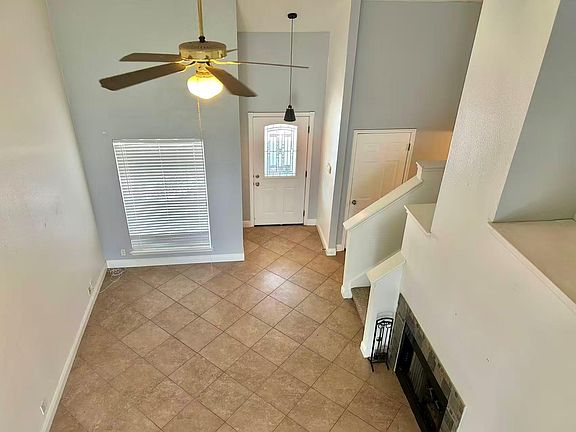 4th image of 1709 Royal Ascot Dr