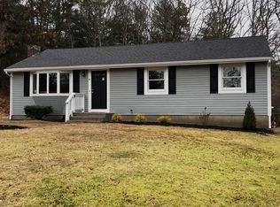 6 Cayuga Cir, Plymouth, MA 02360