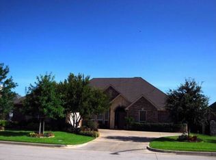13833 E Riviera Dr, Burleson, TX 76028