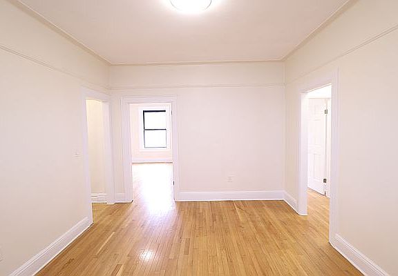 2nd image of 8714 129th St APT 2E