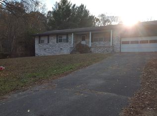 110 Maple Ln, Powell, TN 37849