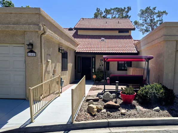 11643 Ash St, Apple Valley, CA 92308