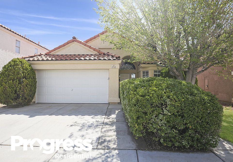2nd image of 2712 Brienza Way
