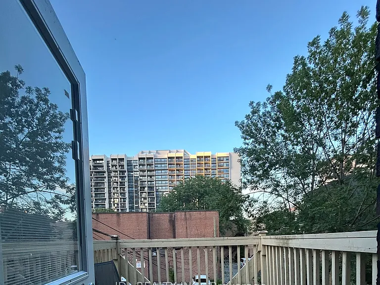 3 Pembroke St — Photo 8