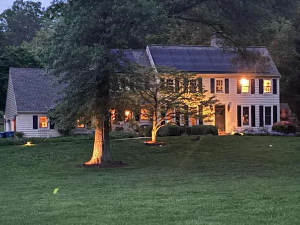 809 General Sterling Dr, West Chester, PA 19382