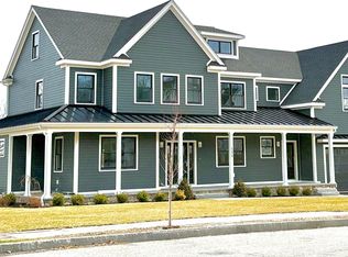 115 Whites Hill Dr, Braintree, MA 02184