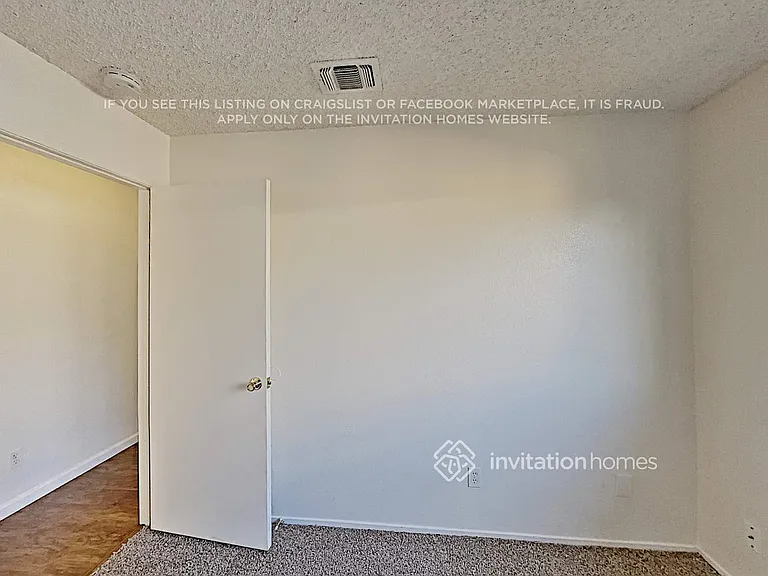 7483 Mandy Dr — Photo 13