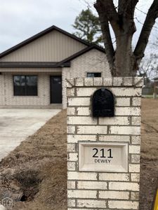 211 W Dewey Ave, Manila, AR, 72442