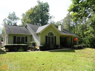 25 Shamrock Way, Newnan, GA 30263