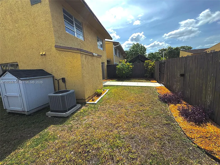 15460 SW 82nd Ln #404 — Photo 23